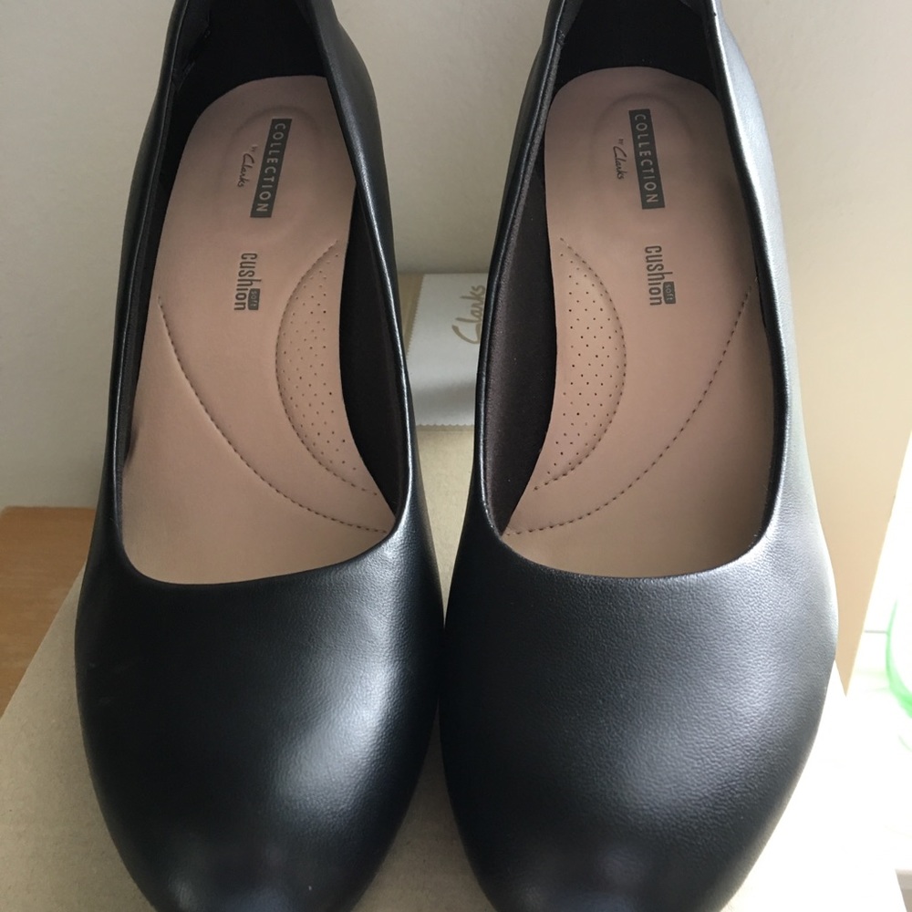 NWT Clarks Leather Pump Heels - Picture 6 of 8